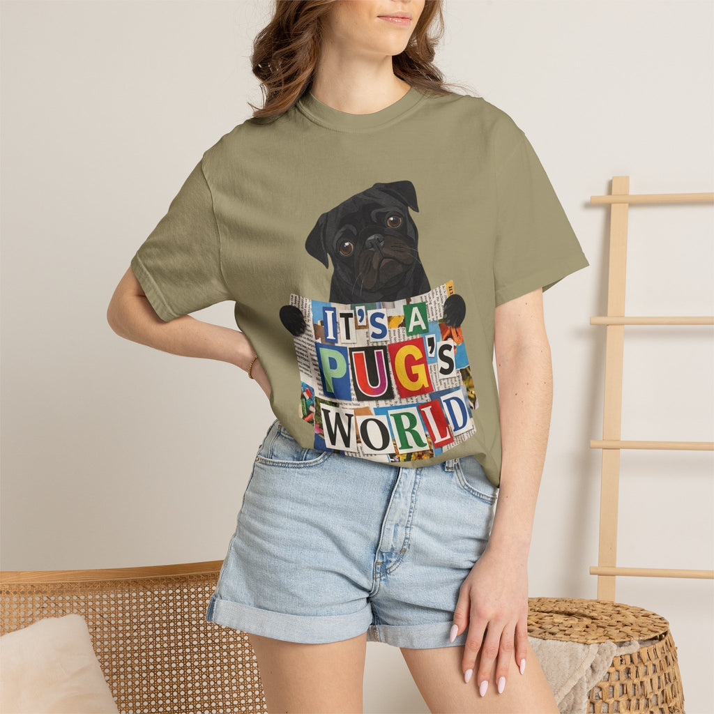 Cute Black Pug Mom T-Shirt | 90s Retro Pug Tee