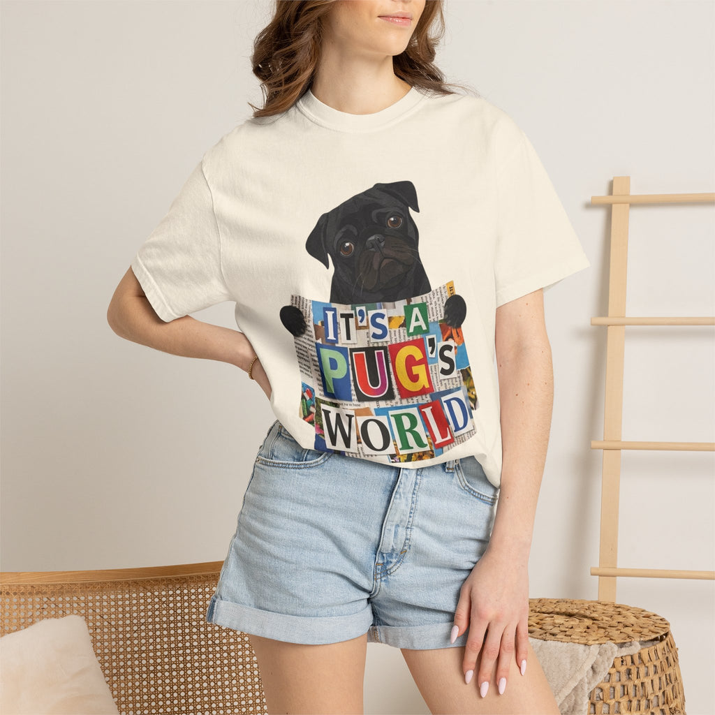 Cute Black Pug Mom T-Shirt | 90s Retro Pug Tee