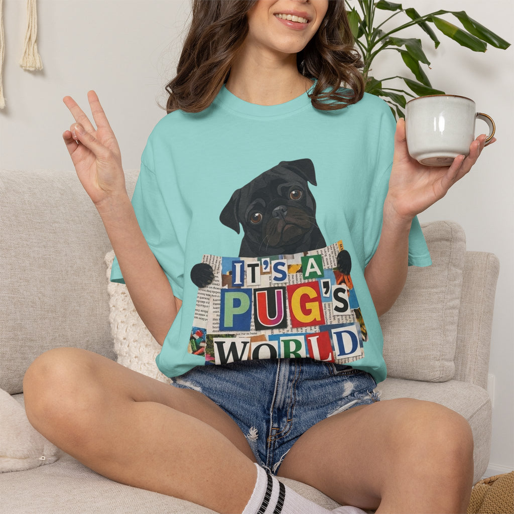 Cute Black Pug Mom T-Shirt | 90s Retro Pug Tee